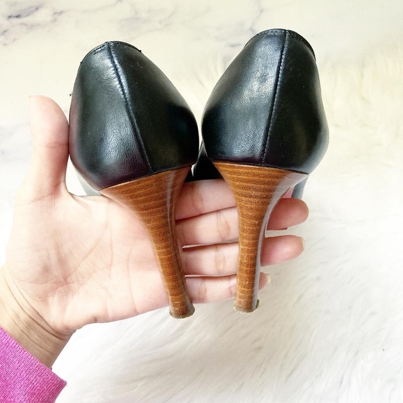 Christian Louboutin Simple Pump with wood platform and wood heel - Picture 6 of 10